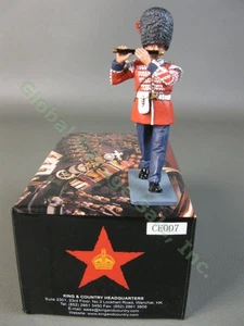 King & Country Soldier CE007 Ceremonial British Coldstream Guards Fifer Figure - Picture 1 of 7