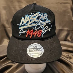 Nascar Vintage Black Embrodered Lightning Classic Pinch Snapback Black NWT - Picture 1 of 9