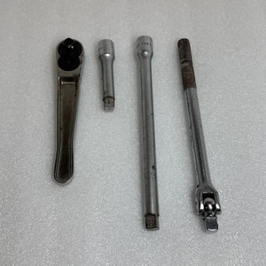 Snap-On Lot Of 4: 3/8 Ratchet; 8” Ext.; Breaker Bar; & 3” Ext - Picture 1 of 18