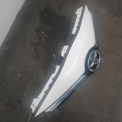 Calandre TOYOTA AVENSIS 3 PHASE 3 BREAK 5311405130 - Photo 1/4