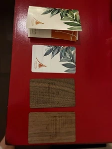 Hotel Key Cards Aleenta Retreat Chiang Mai Mr And Ms Smith - Foto 1 di 5