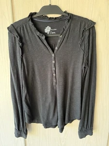 Pilcro Anthropologie Black Sweater Womens M Pullover Long Sleeve Lightweight Top - Picture 1 of 6