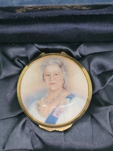 Royal Worcester Queen Mother Of Elizabeth Diamond Round Trinket Box 2002 Jewelry - Picture 1 of 8