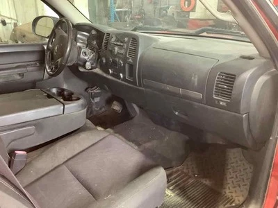 Used Washer Fluid Reservoir fits: 2013 Chevrolet Silverado 1500 pickup  Grade A - Image 1 of 4