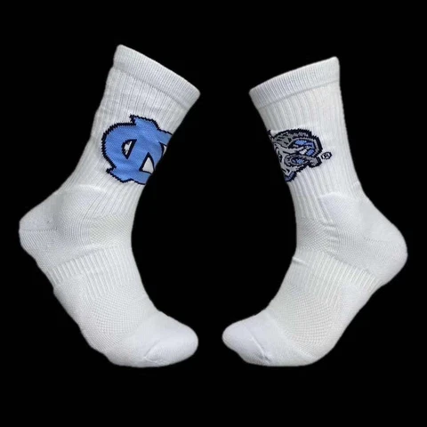 North Carolina Tar Heels NCAA College Basketball Middle Socks Large - White - L Cover