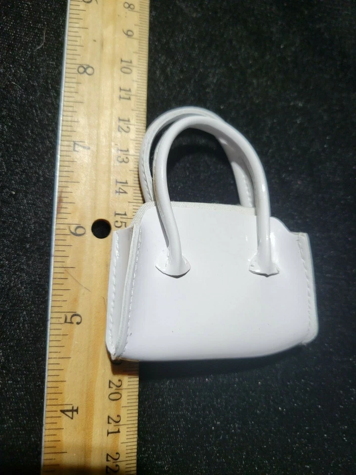 Cartera Gene Doll de Ashton Drake & Friends ~ Cáscara de Huevo Blanca ¡NUEVA!  P23 Foto 1 de 1