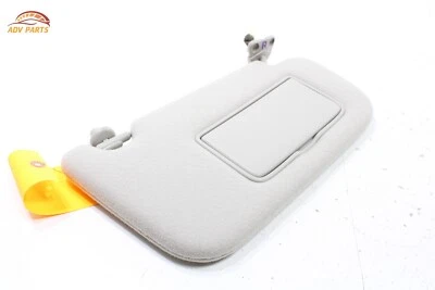 Nissan Leaf 2018-2024 lado del pasajero delantero derecho parasol parasol OEM Foto 1 de 4