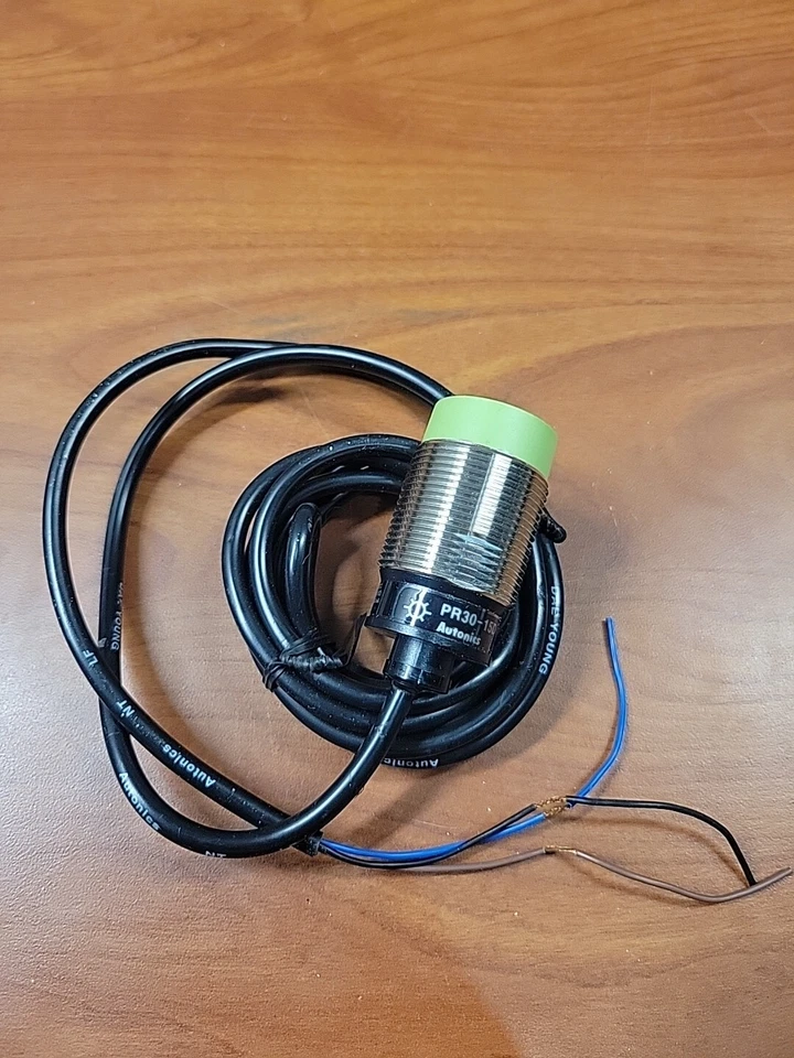 AUTONICS PR30-15DN PROXIMITY SENSOR - Image 1 of 3