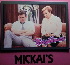 TOPPS "NEIGHBOURS" TRADING CARD NUMBER 11 1988 (Grundy Television) - New & Mint - Bild 1 von 2