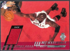 2000-01 Upper Deck MJ Materials #MJ3 Michael Jordan Schuh - Bild 1 von 2