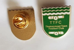Insignia de pin esmalte Thamesmead Town FC Collectors nuevo - Imagen 1 de 1