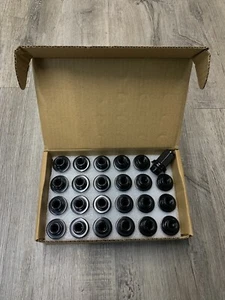 24PCs BLACK TOYOTA 4RUNNER TACOMA CRUISER FACTORY MAG SEAT LUG NUT M12x1.5 - Bild 1 von 2