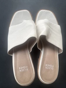 EUC Eileen Fisher soft Bone color leather sandal Sz 7 - Picture 1 of 10