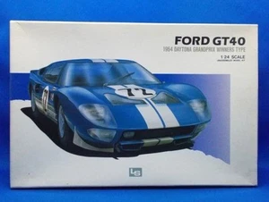 Unassembled 1/24 LS Ford GT40 1965 Daytona GP Winner Model Kit Vintage Japan - Picture 1 of 8