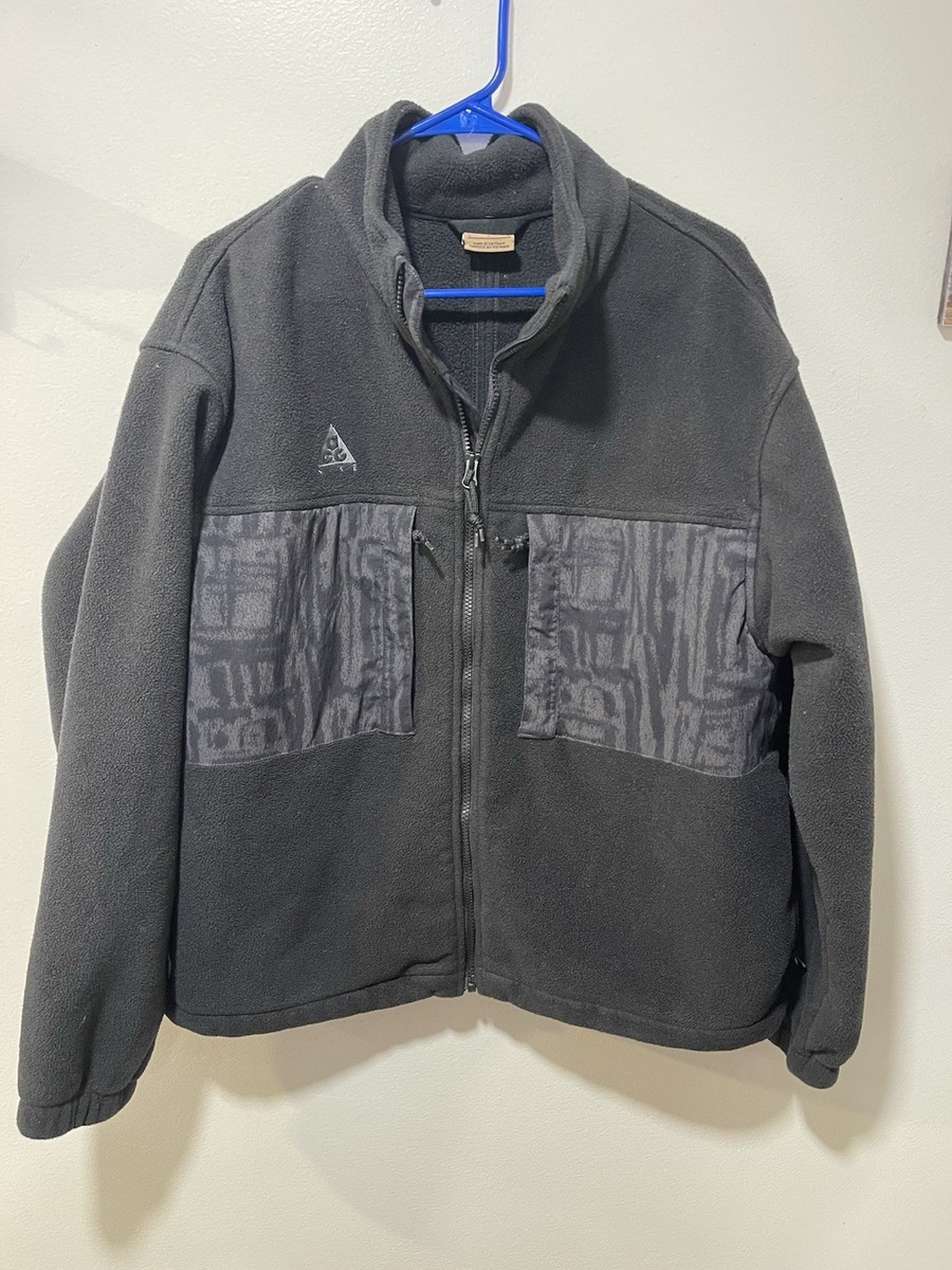 値下げNikeLab ACG BOMBER JACKET ネイビー　Mサイズ NikeLab ACG BOMBER JACKET ネイビー Mサイズ
