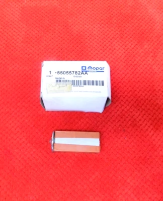 Válvula de expansión aire acondicionado Dodge Ram 1500 2500 Van B1500 B2500 B3500 NOS MOPAR Foto 1 de 2