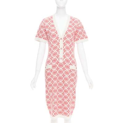 Vestido CHANEL 100% cashmere rosa creme padrão botão CC FR38 M - Imagem 1 de 4