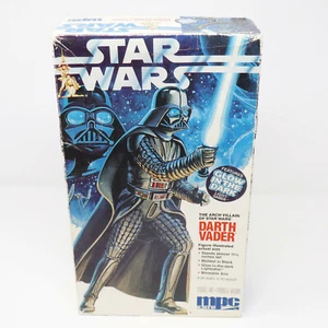 1992 MPC ERTL STAR WARS DARTH VADER 11.5" FIGURE AUTHENTIC SCALE MODEL KIT BOXED - Picture 1 of 9
