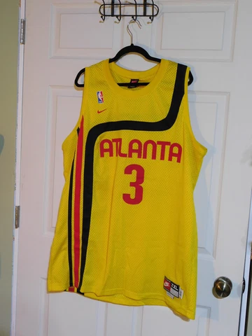 Nike Team Sports, Atlanta Hawks #3 Shareef Abdur-Rahim Jersey. Size XXXL Cover