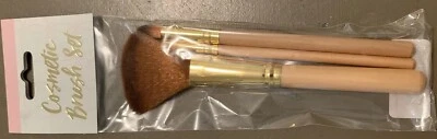 Conjunto de pincéis cosméticos 3 peças (novo na embalagem) - Imagem 1 de 3