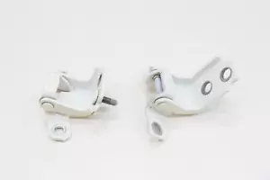 2016 - 2021 MAZDA CX-3 REAR LEFT SIDE DOOR HINGE UPPER & LOWER OEM WHITE_25D - Foto 1 di 9