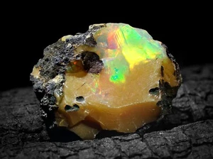 14.00 Crt  Amazing Quality Grade Raw Ethiopian Opal Rough Stunning Fire #WO298 - Picture 1 of 5
