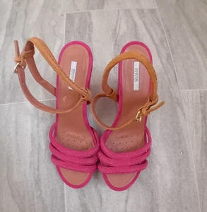 Geox Respira pink suede sandals size 4, hardly worn - Picture 1 of 8