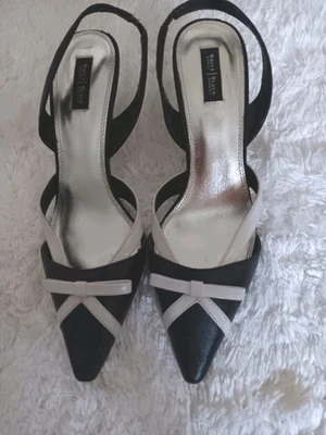 WhiteHouseBlackMarket Women's BLK/White Shoes/Heels Size 9M - Image 1 of 4