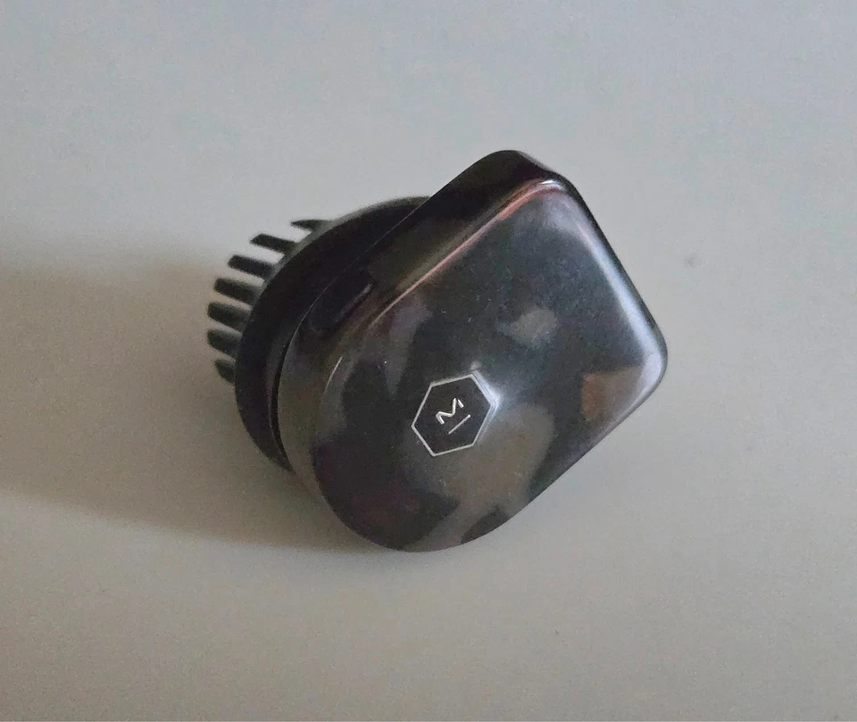 100% Genuine Master & Dynamic MW07 True Wireless In-Ear Right R Earbud Only  - Image 1 of 4