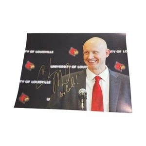 Chris Mack Signed 8.5x11 Photo! Louisville Cardinals 2018-22 NCAA Head Coach - Picture 1 of 2