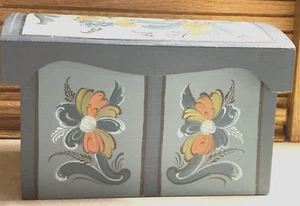 Vintage Norwegian Rosemaling By Vesterheim Gold Award Winner Addie Pittlekow - Picture 1 of 9