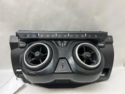 2019 CHEVROLET BLAZER Heat AC Controller 84563761 OEM 19 - Image 1 of 3