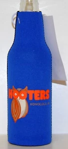 NEU Hooters Flasche Koozie Honolulu, HI ~ blau ~ neu mit Etikett - Bild 1 von 3