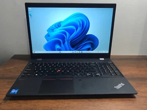 Excellent Lenovo 15 inc ThinkPad T15, Gen 2, intel i5 SSD, 40GB Black Friday !! - Picture 1 of 14