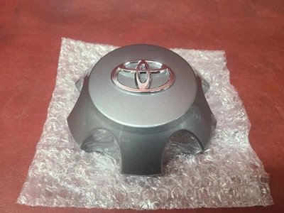 Tapacubos 4 corredores 4260B-35030 individual para Toyota 4Runner 2010-2024 gris Foto 1 de 4