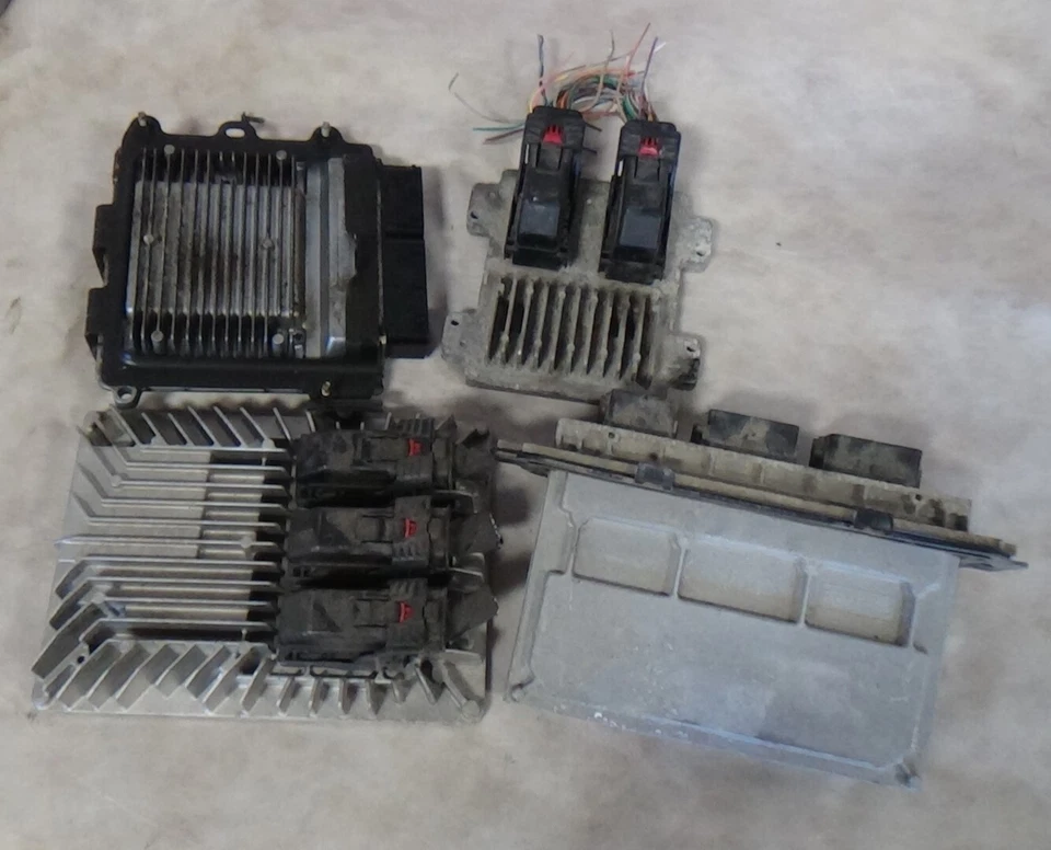 2008-2011 Volkswagen Golf GTI Electronic Engine Control Module 120K Miles OEM - Изображение 1 из 1