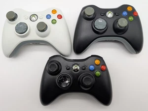 Original Microsoft Xbox 360 Wireless Controller in Schwarz oder Weiß - Bild 1 von 4