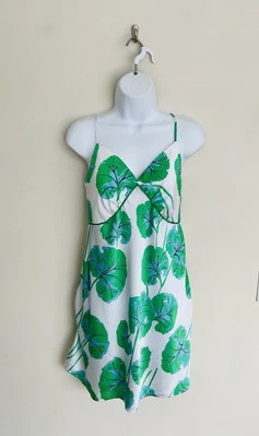 Vestido sin mangas DIANE VON FURSTENBERG hoja verde satinado mujer grande Foto 1 de 4