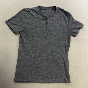 T-shirt uomo Lucky Brand Henley taglia media grigia leggera manica corta - Foto 1 di 7