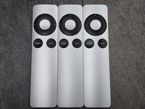 RESTPOSTEN Original Apple Fernbedienung A1294 Apple TV - Bild 1 von 2