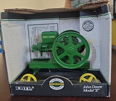 ERTL John Deere Engine Model E #4350 Die Cast 1/6 NOS Gasoline - Vintage - Image 1 of 4