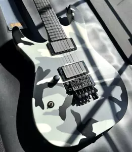 Chitarra elettrica E-II M-II NECK THRU Urban Camo sinistra ESP dal Giappone - Foto 1 di 15