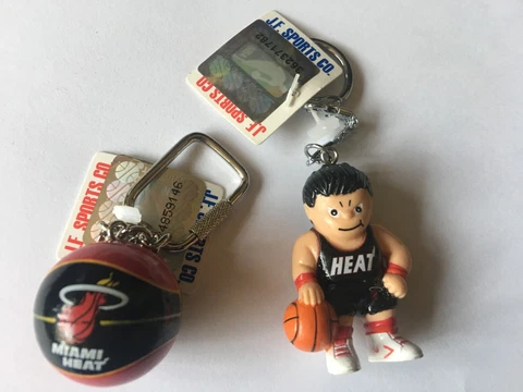 Miami Heat Basketball Lil' Player Sport  Key Chain & Basketball Key Chain Cover