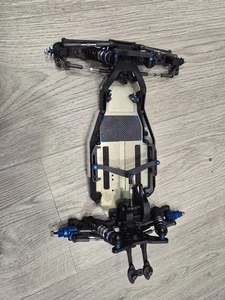 Team ASSOCIATED RC10 B6.2D Slider - Picture 1 of 17