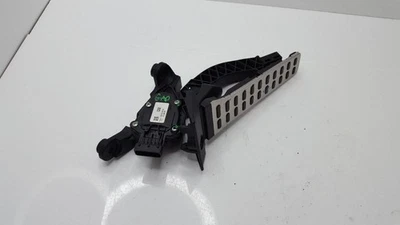 Accelerator Gas Pedal With Sensor 2015 16 17 Hyundai Veloster Turbo - Image 1 of 4
