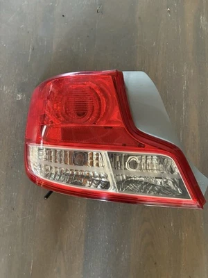 2011 2012 2013 SCION TC ВОДИТЕЛЬ ЛЕВЫЙ ЗАДНИЙ ФОНАРЬ OEM - Изображение 1 из 2