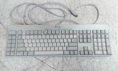 Sun Microsystems Type 7 320-1367-02 UNIX USB Keyboard  - Image 1 of 4