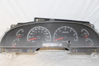 Cuadro de instrumentos velocímetro 00 01 Ford F150/00-02 Expedition 185.038 millas Foto 1 de 4