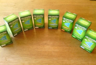 Nicorette Kaugummi x 210 Stück - 2 Boxen x 105 (Stärke und Geschmack wählbar)
