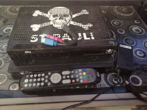Humax PR-HD3000 ST.Pauli FAN EDITION SKY Sat TV-Receiver+320GB - Bild 1 von 1